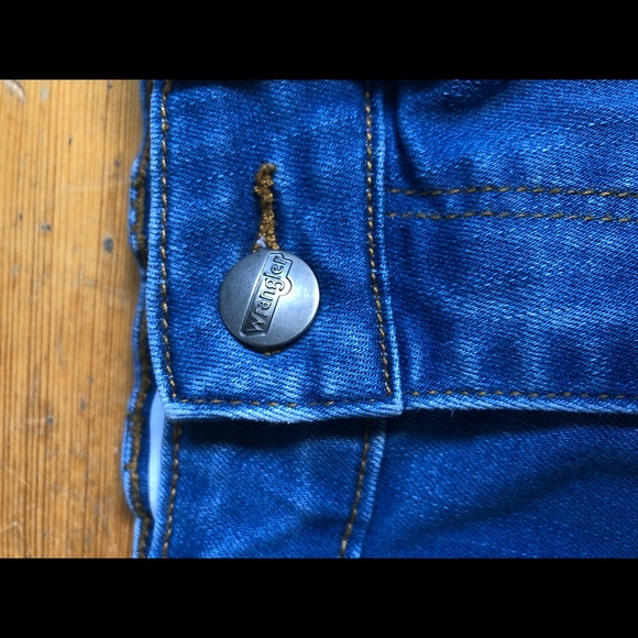 Wrangler Shorts - Picture 6 of 6